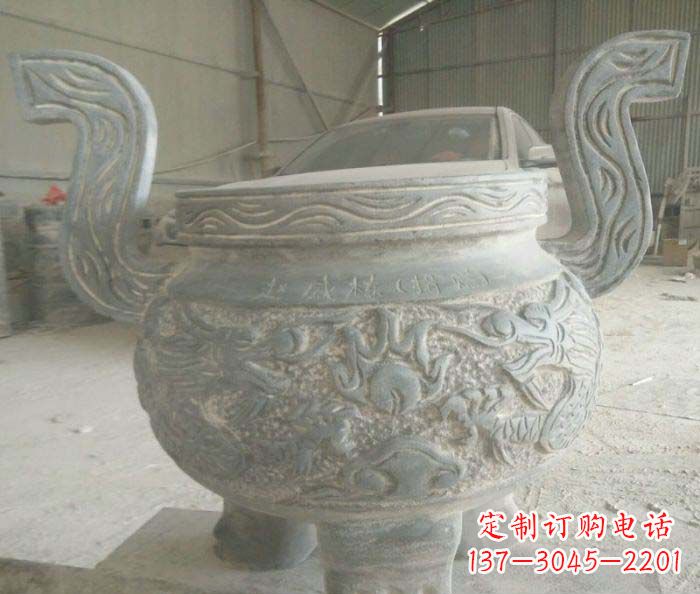 常州青铜仿古三足香炉石雕