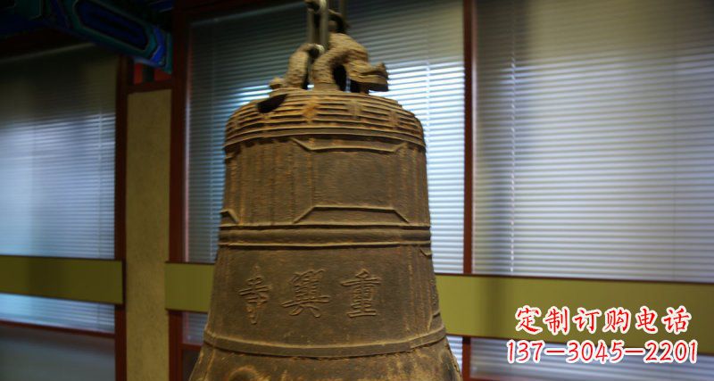 常州仿古铜钟雕塑定制