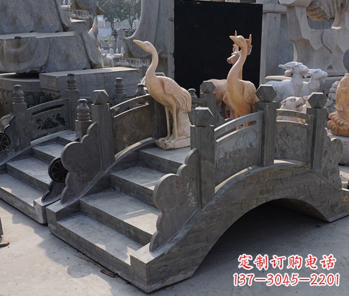 常州精致石制仿古拱桥雕塑