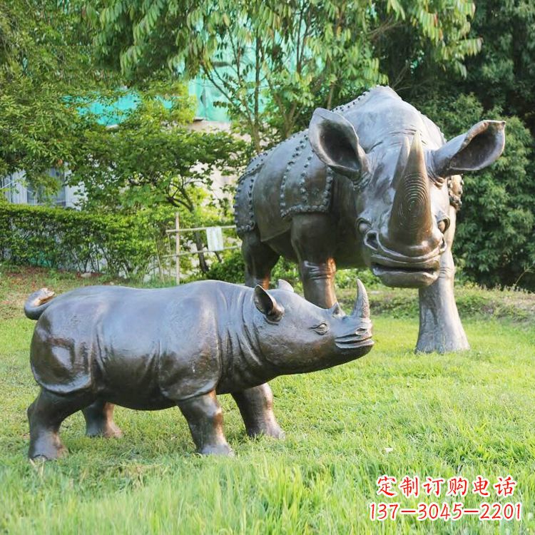 常州仿真犀牛铜雕-公园园林草坪动物雕塑