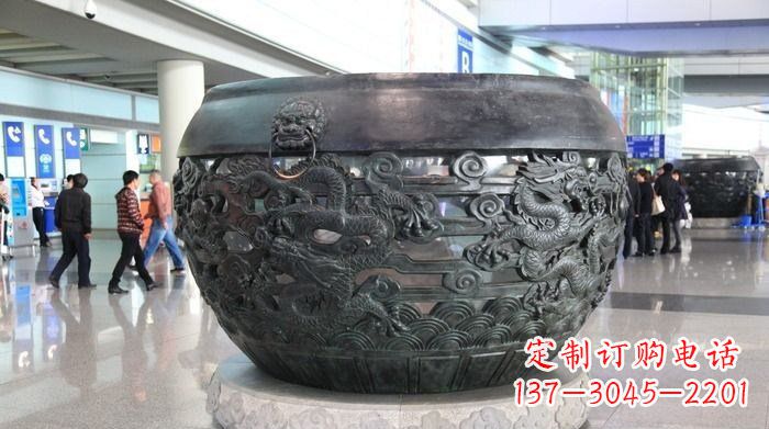 常州建筑与自然的和谐景观水缸雕塑