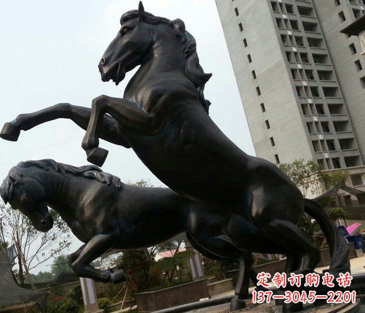 常州公园奔马动物铜雕塑