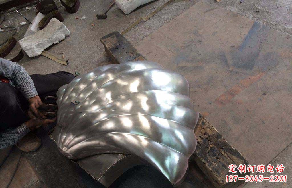 常州精致现代的不锈钢贝壳雕塑