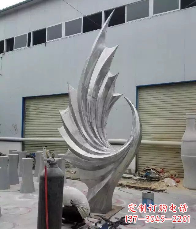 常州 不锈钢凤凰抽象雕塑