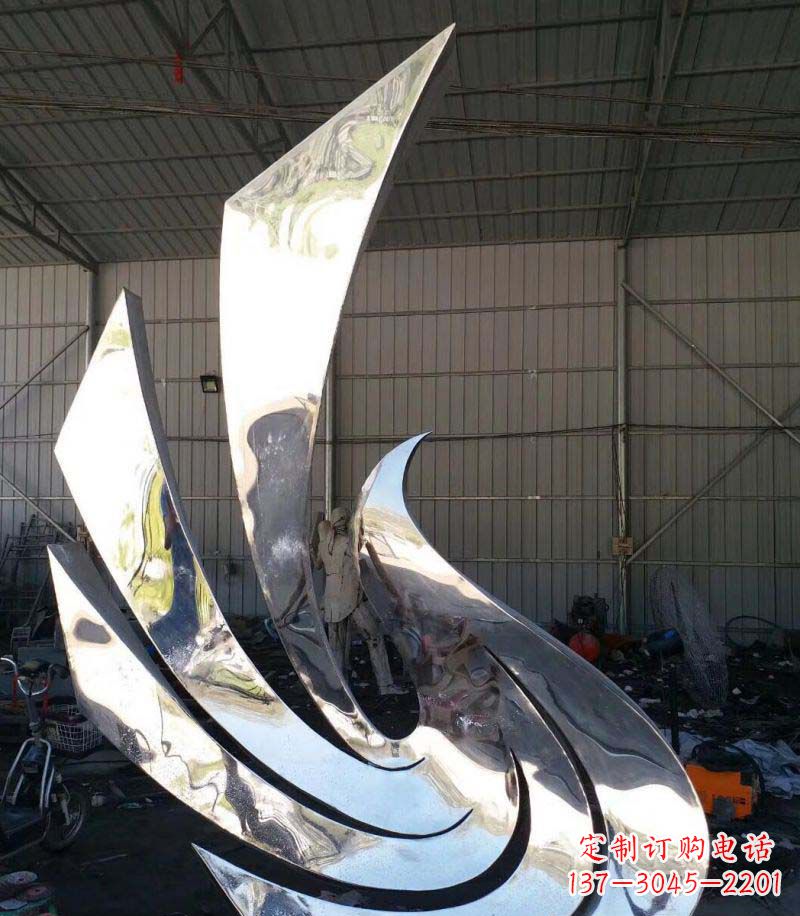 常州精巧不锈钢和平鸽雕塑