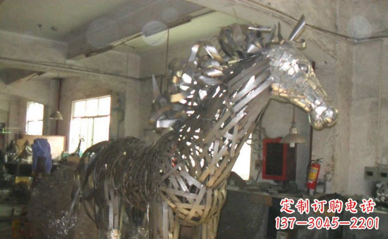 常州不锈钢抽象马动物雕塑