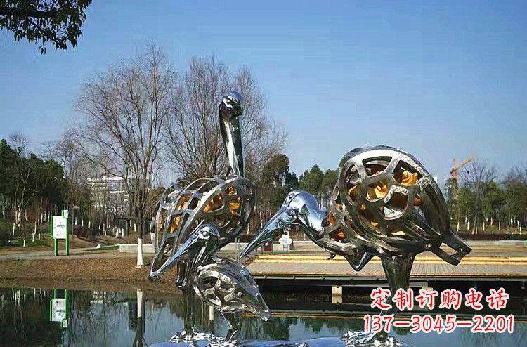 常州手工制作的可爱丹顶鹤雕塑