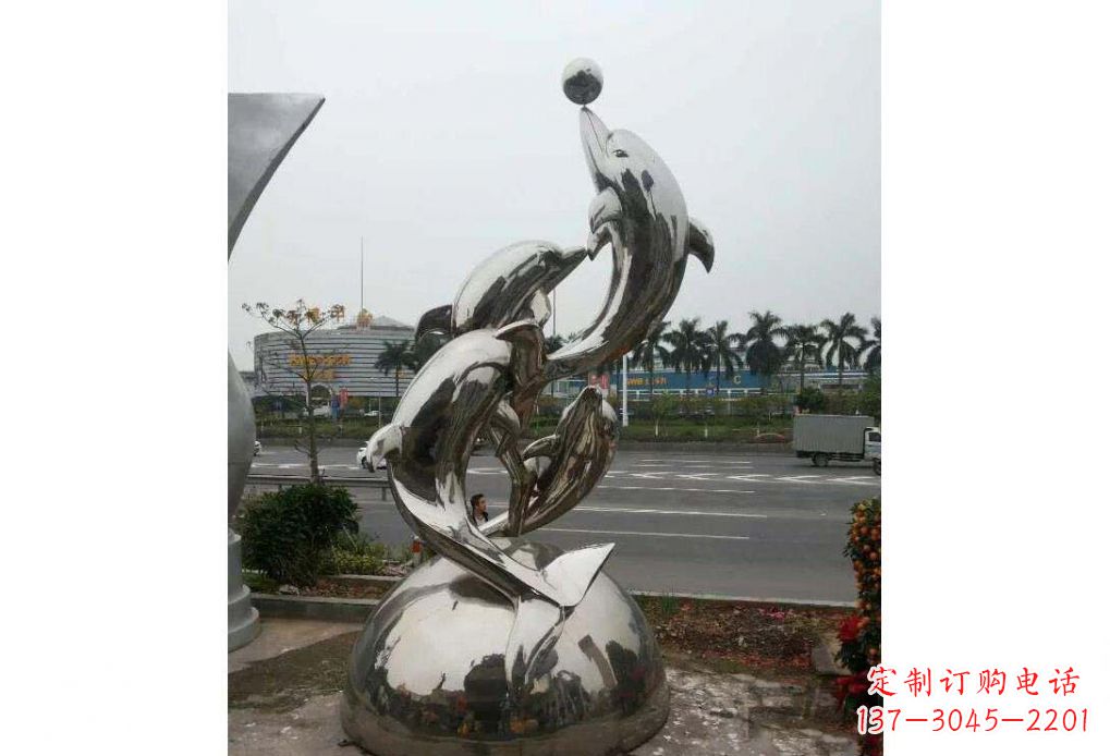 常州海豚系列不锈钢顶球雕塑