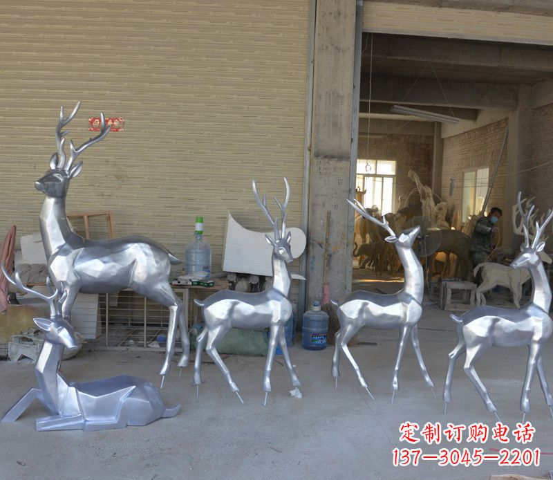 常州不锈钢动物雕塑——鹿