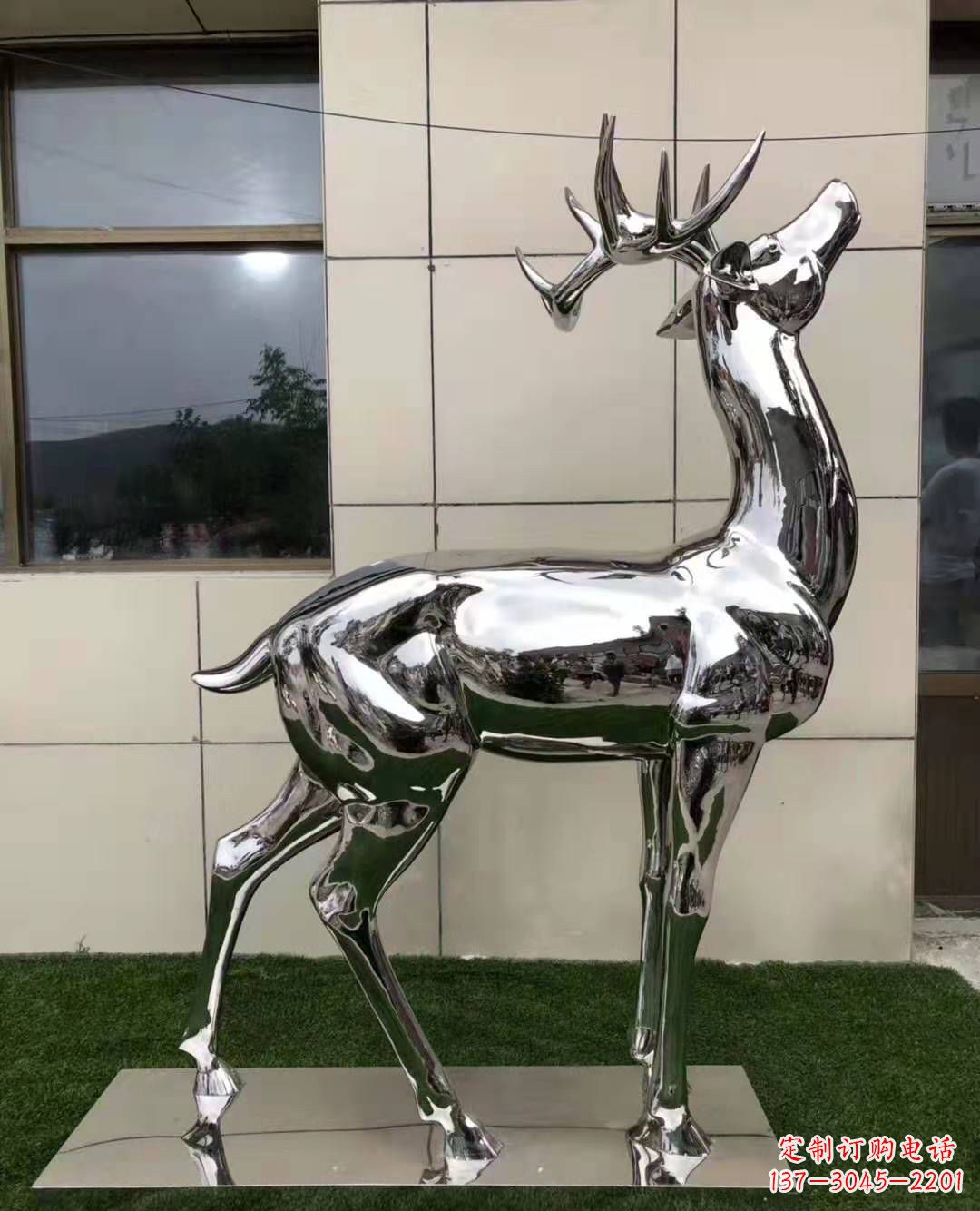 常州不锈钢艺术品精美梅花鹿雕塑