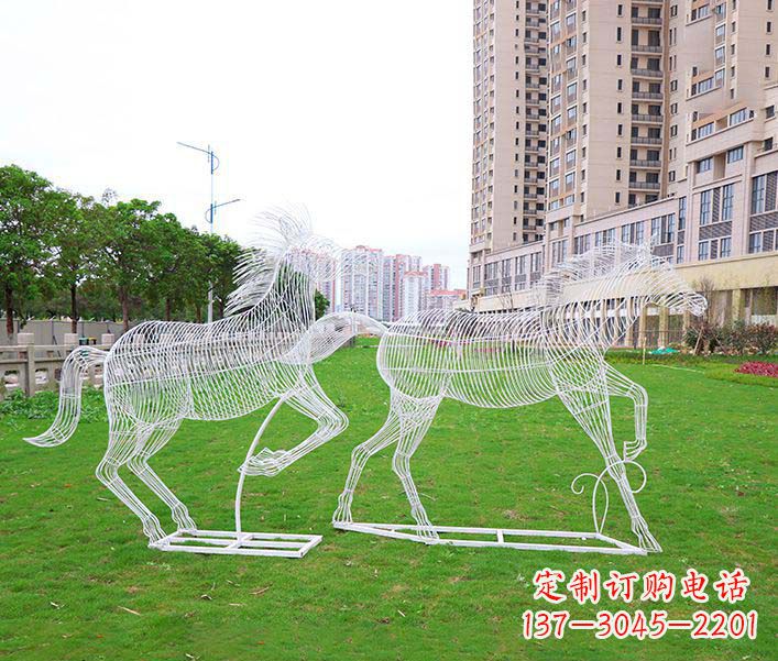 常州不锈钢马雕塑