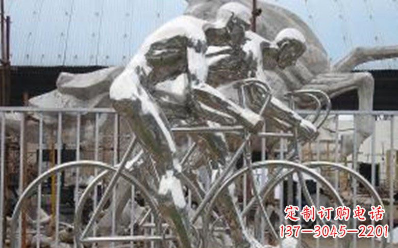 常州铸造不锈钢骑自行车景观雕塑