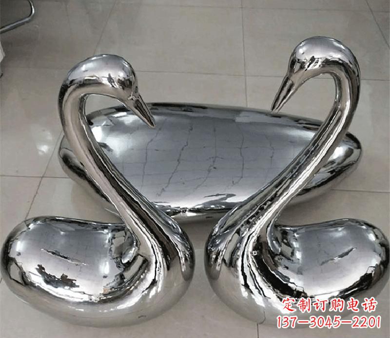 常州高端定制不锈钢天鹅雕塑