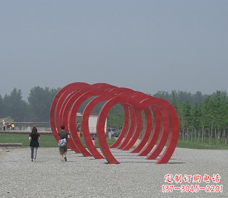 常州不锈钢心形拱门雕塑