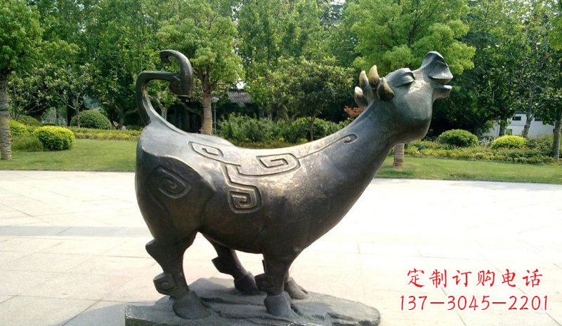 常州公园抽象牛动物铜雕 (3)