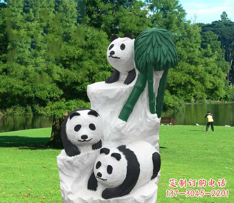 常州公园大熊猫雕塑