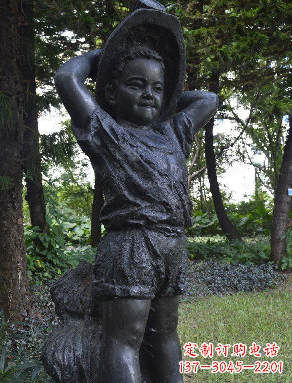 常州优雅童子·少年戴草帽铜雕