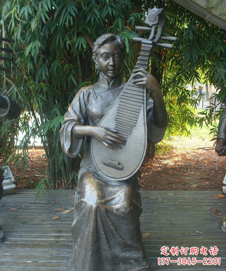 常州精美绝伦的琵琶女郎铜雕