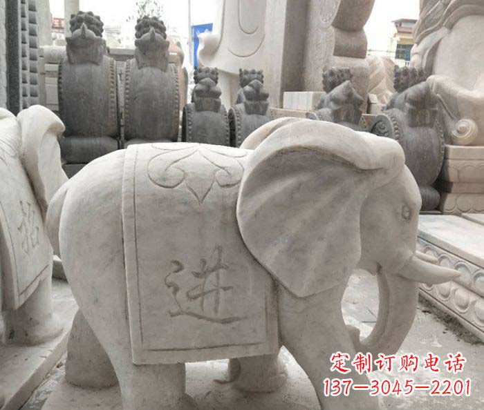 常州公园动物石雕小象