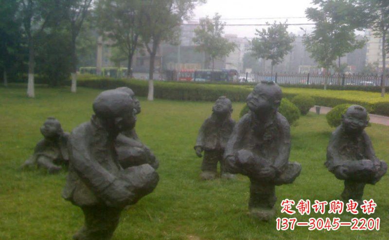 常州中领雕塑为您打造精美的儿童斗鸡雕塑