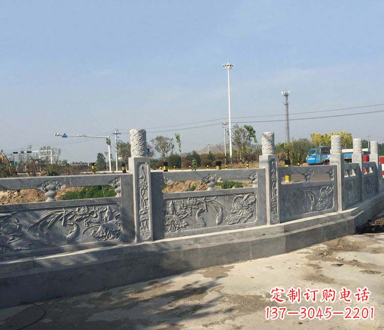 常州风格各异的精美公园仿古石栏板雕塑