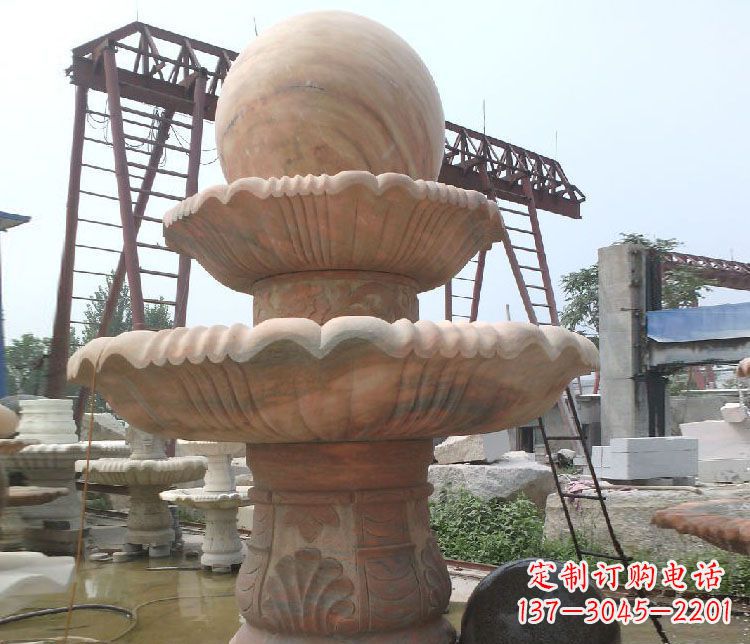 常州绚丽多彩的风水球雕塑