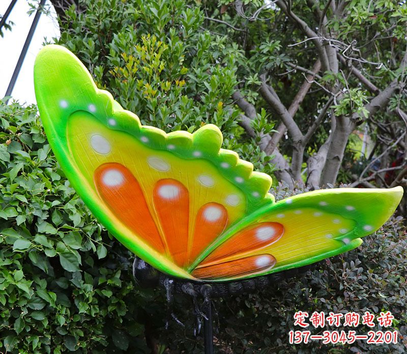 常州玻璃钢仿真蝴蝶雕塑