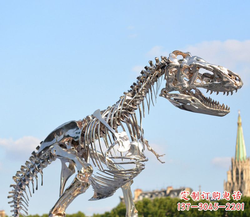 常州不锈钢恐龙雕塑展现自然之美
