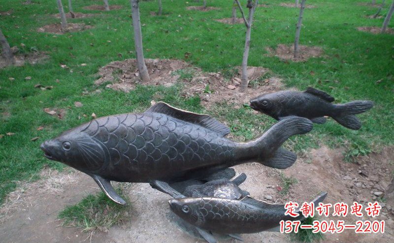 常州公园鲤鱼动物铜雕