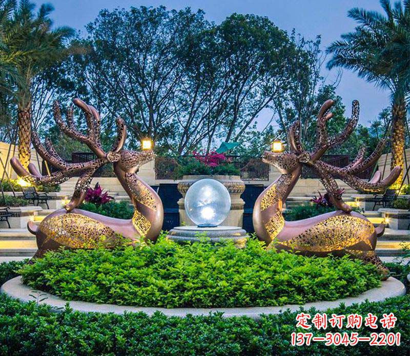 常州梅花鹿不锈钢雕塑