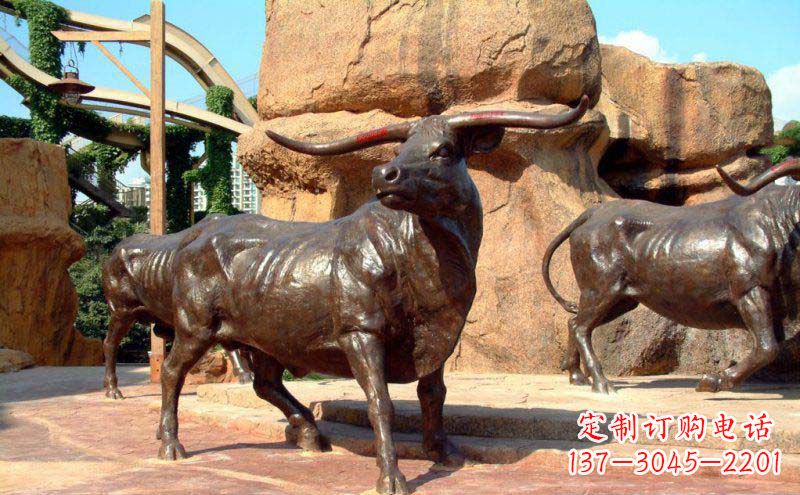 常州公园牛动物铜雕