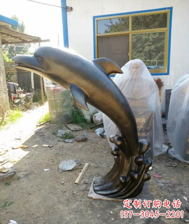 常州公园喷水海豚动物铜雕