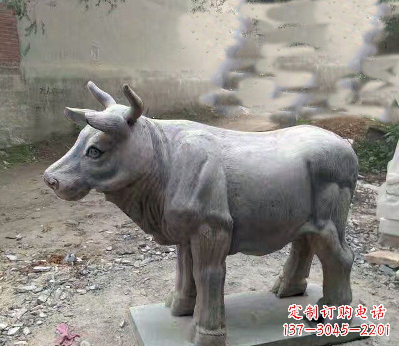 常州公园青石牛石雕