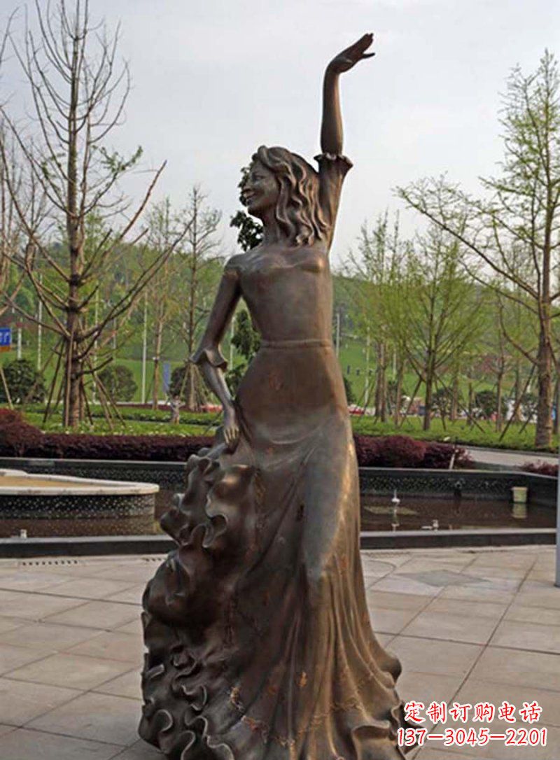 常州公园跳舞的女孩人物铜雕