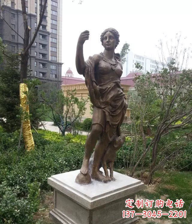 常州西方女性人物铜雕 象征着勇气与力量
