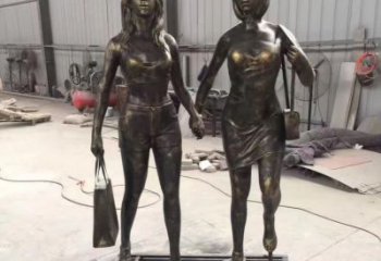 常州铜雕女人唤醒美好回忆