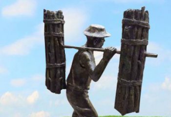 常州精美老人铜雕，传承古代挑柴精神