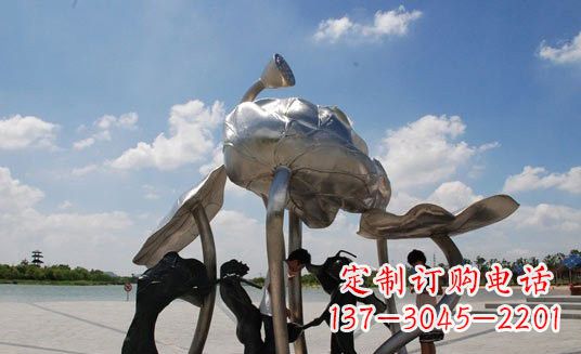 常州广场不锈钢抽象莲花莲叶雕塑