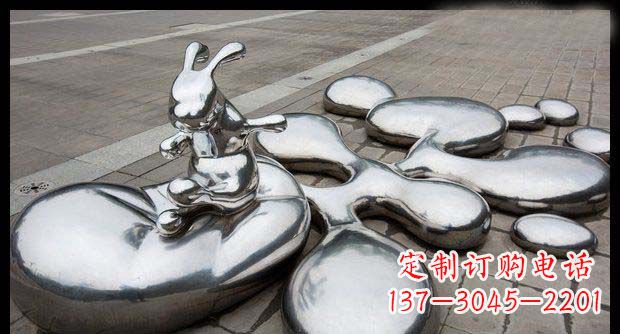 常州卓越不锈钢兔子雕塑