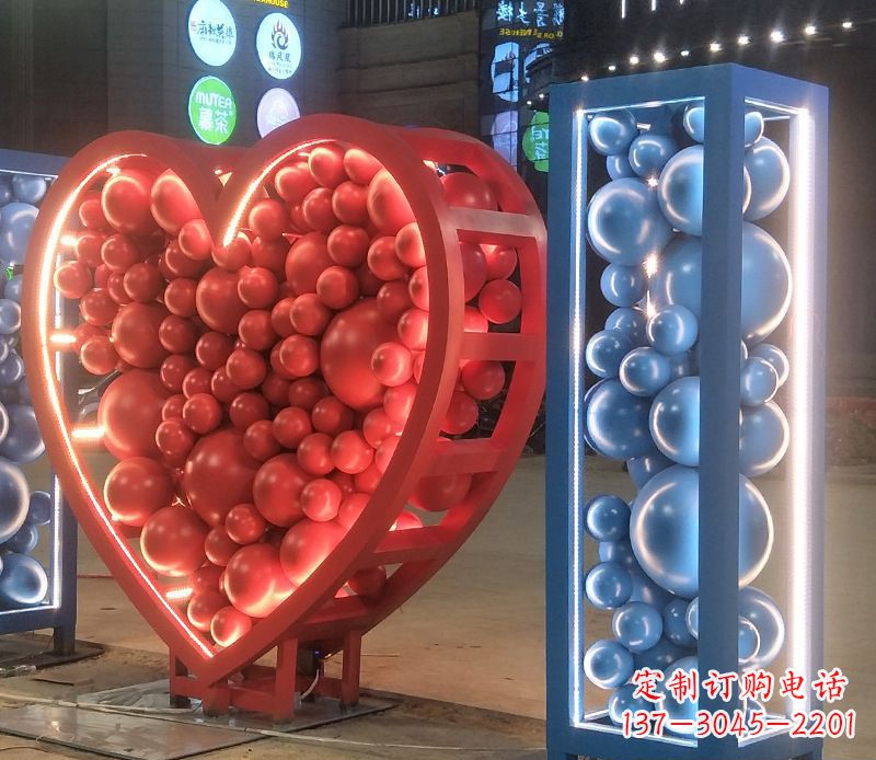 常州艺术级不锈钢字母雕塑