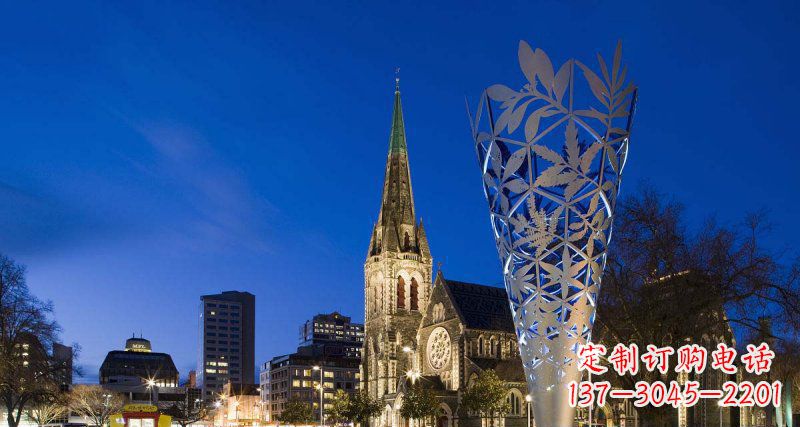 常州不锈钢树叶雕塑——给现代空间带来优雅古朴之美
