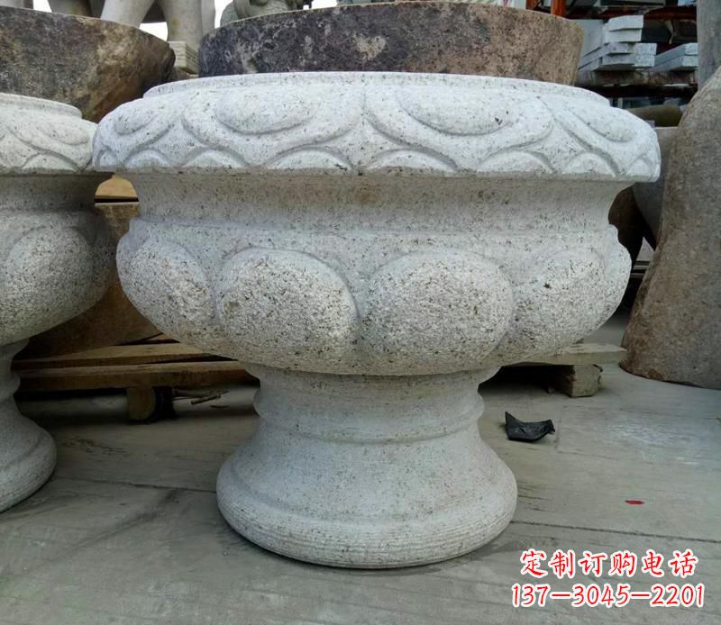 常州中领雕塑精美大理石花盆雕塑