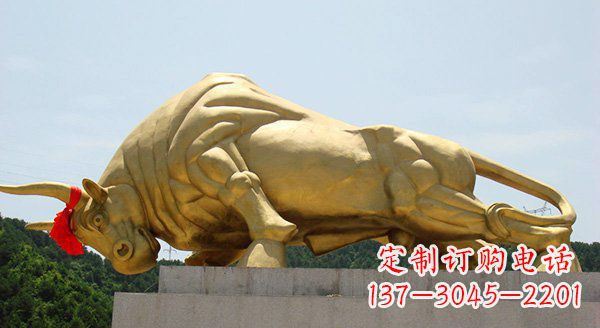 常州广场黄铜奔牛铜雕