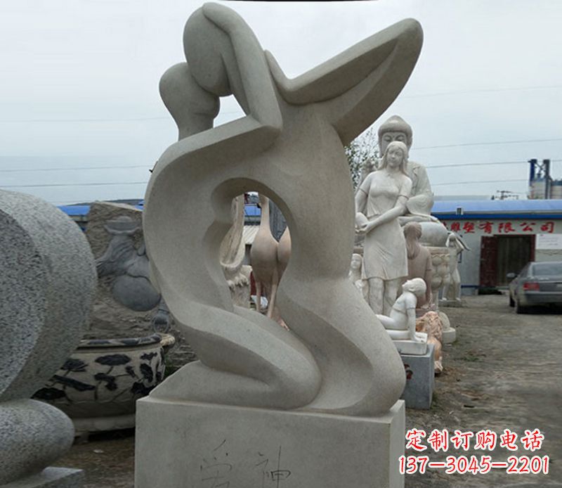 常州情侣石雕:给浪漫爱情永恒的礼物