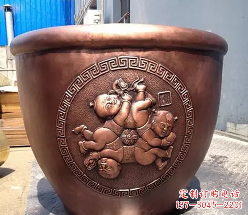常州中领雕塑出品,高端水缸铜雕塑