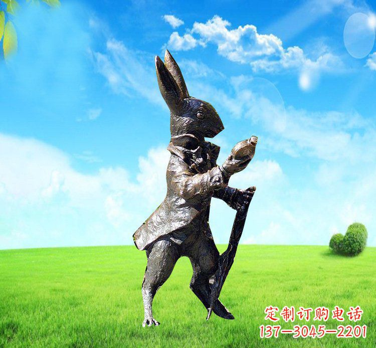 常州以广场铜雕小兔挖萝卜动物雕塑为你礼赞美好！