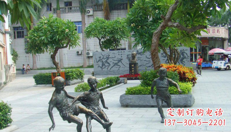 常州匠心细作,精致铜雕足球小孩