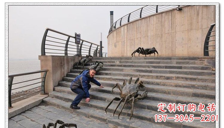 常州海边铜雕螃蟹