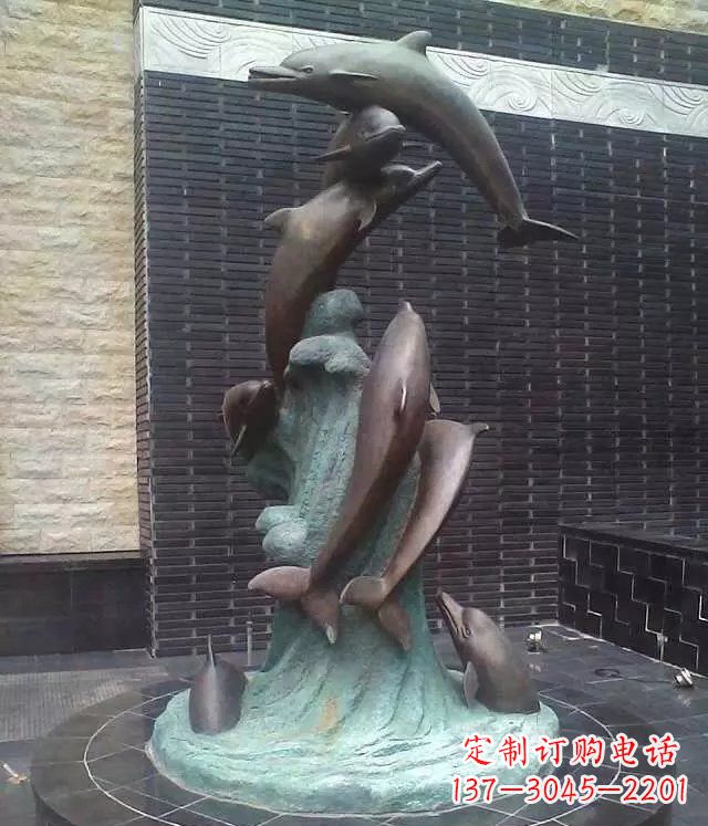 常州铜雕海豚：艺术与精美结合