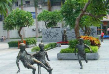 常州匠心细作，精致铜雕足球小孩